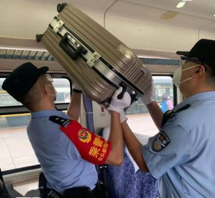 火车乘警带的啥枪，有子弹吗？上人的武器弟39集