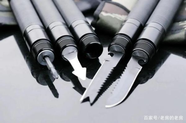 有一种武器，是一个圆柱形的棍子，前端有把手，叫什么啊？棒子武器带把
