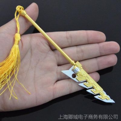 王者街头霸王哪个武器最好？（街霸拿什么武器最好）