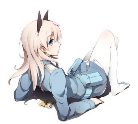 穿白色丝袜的动漫美少女的名字？（动漫用丝做武器）
