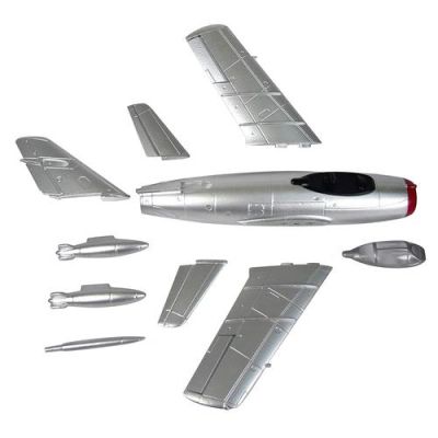 胜利神鹰号和胜利飞燕号？（mig15武器位置）