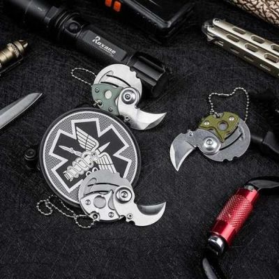 随身带什么防身武器合法，最好有点震慑力，能不动手就不动手最好？（特别武器）