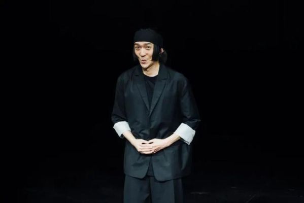 默剧演员王梓是哪里人？（创世战车狂人武器推荐）