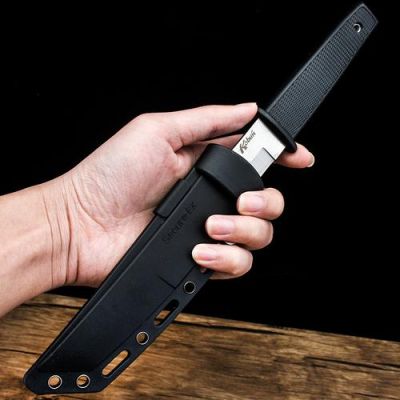 随身带什么防身武器好？保护自己用的？（护身武器刀）