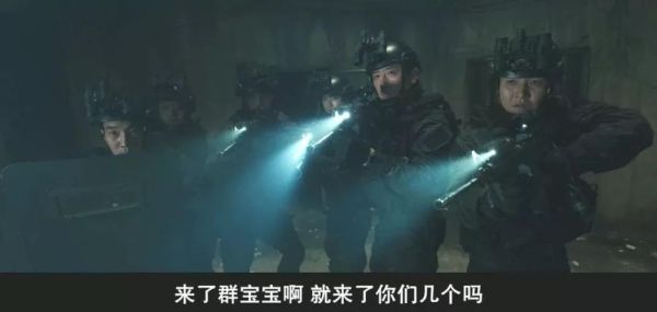 有部电影讲的，主角和一群玩具兵对抗，最后被一个类似兰博的特种兵微型核弹炸死，这部电影叫什么？（微型核武器）