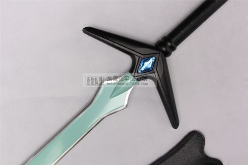 刀剑神域，夜空之剑的具体资料？（刀剑神域桐人用的武器）
