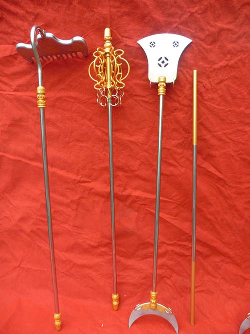 唐僧师徒四人的武器分别是什么？（唐僧的武器）