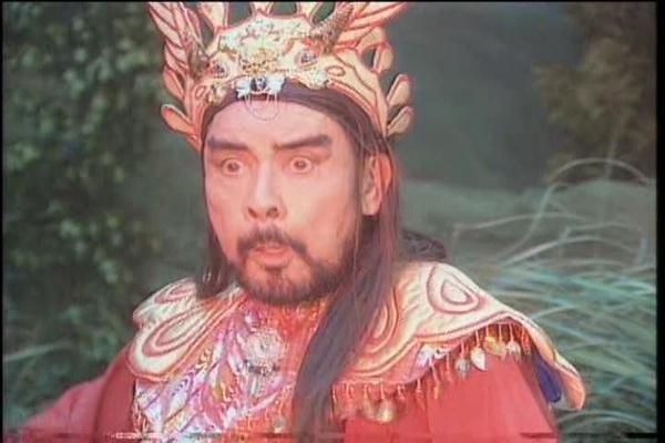 新白娘子传奇2里面金轮法王用的什么武器？（金庸无双2武器）