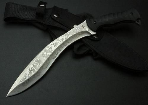 行尸走肉武器排名？（行尸走肉的武器）