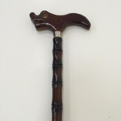 斗罗大陆宁风致的拐杖是武器吗？（武器拐棍）