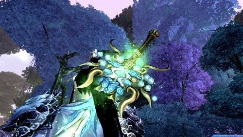 天下3羽毛和太虚哪个好？（天下三太虚武器法术攻击力）
