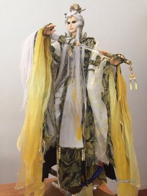 香染衣的人物设定？（素还真最厉害的武器）