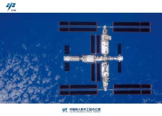据说星界边境更新出了可以创建一个空间站，请问空间站怎么建造啊？（星界边境武器大全）