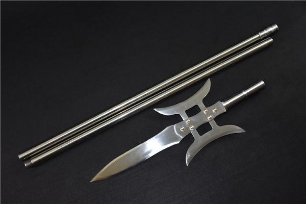 吕布的武器方天画戟？（吕布的武器方天画戟）