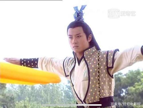 欢天喜地七仙女里金吒的武器是什么？（金吒的武器图片）