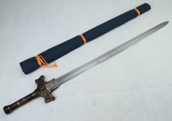 遮天里面的兵器有名的急用谢谢了？（剑网2武器）