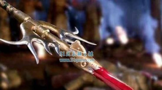 宇文成都的成名兵器？（传奇 武器名字）