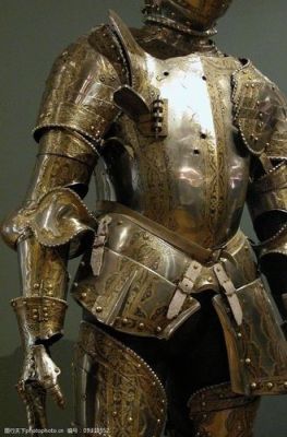 中世纪欧洲骑士盔甲分类？（中世纪2武器类型）