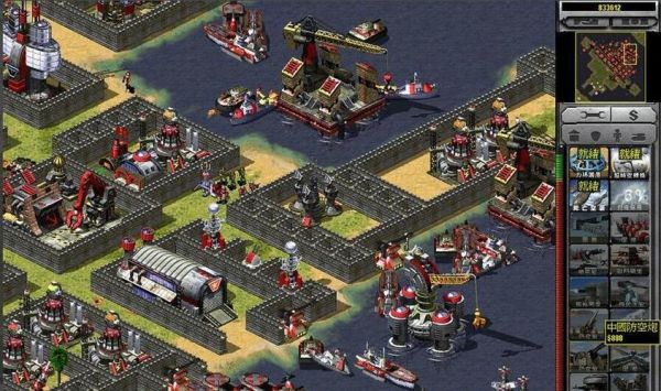 红色警戒2兵临城下4怎么玩，啊？（红色警戒2兵临城下国家武器）