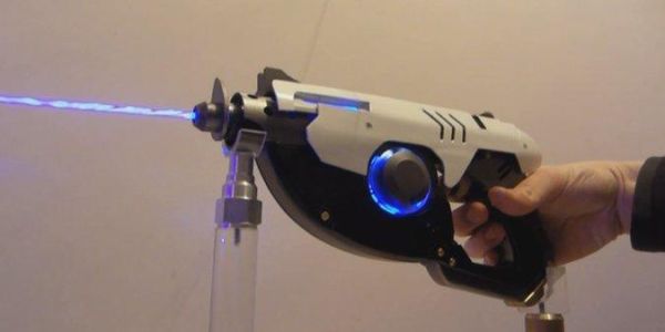 怎样才能自制激光武器？（diy 武器）