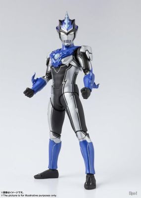 奥特曼共多少个？（z斗士武器布鲁）