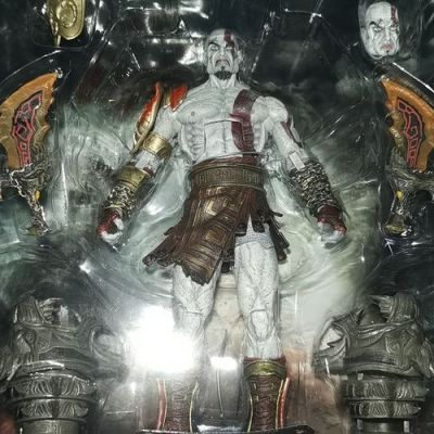 PSP战神里奎托斯过哪些武器？（战神奎托斯的武器图片）