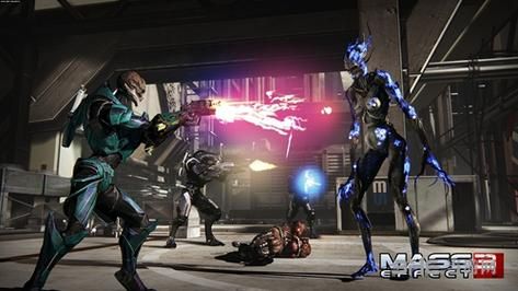 质量效应3怎么升级武器？（质量效应3扔武器）