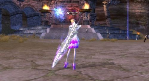 完美国际18品副本材料？（剑灵武器幻化后光效）