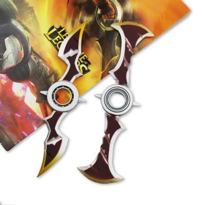 创游世界怎么让人物拿武器？（lol英雄武器模型）