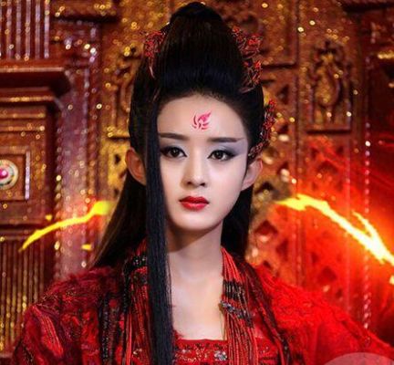 花千骨身体里的妖神怎样出世的？（异朽武器断念）