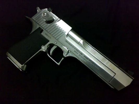 cs1.6武器排名？（cs1.6变态武器）