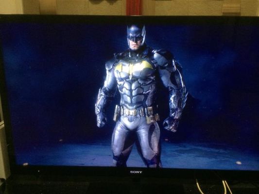 现在ps4蝙蝠侠阿卡姆骑士有中文版没有？（阿甘起源企鹅武器）