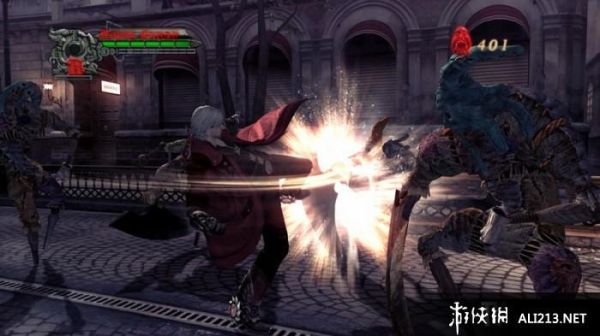 《鬼泣4》里面如何翻滚啊？（ps3鬼泣4武器锁定）