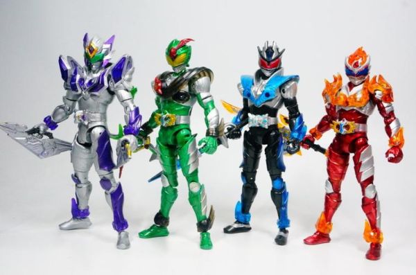 电视剧【铠甲勇士】的铠甲名称、武器、技能、属性。要全部？（驮??多铠甲武器图片）