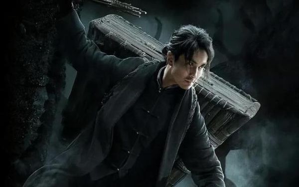 盗墓笔记中的发丘天官是什么？（盗墓的天官拿的武器）
