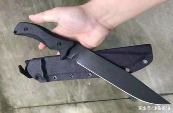 最强冷兵器？（强大的单兵武器）
