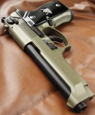 最强冷兵器？（强大的单兵武器）