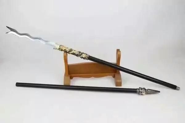 梁山十八将武器？（梁山传奇 武器去哪打）