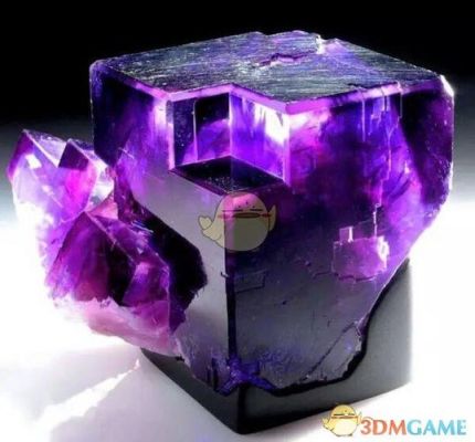 我的世界紫色水晶有什么用？（我的世界水晶武器装备）