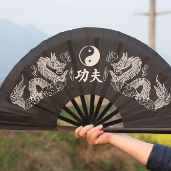 武术里，扇子当武器是怎么使用的？（作为武器的扇子）