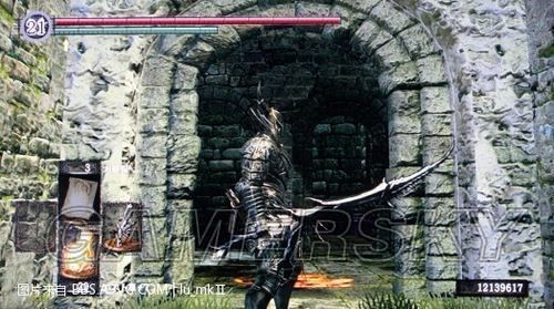 黑暗之魂有几个尾巴武器？（黑魂1混沌武器用什么武器）