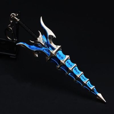 英雄再临主角的武器是什么？（武器图片英雄武器）