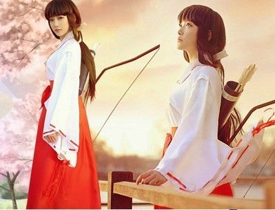 犬夜叉cos服怎么穿？（cos带武器的动漫妹子）