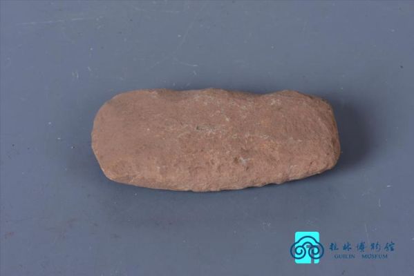 山西发掘出的属于旧、新时代的遗址有哪些？（石器时代打灵石武器）