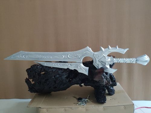瓦王的武器叫什么来着？（瓦里安用的武器）