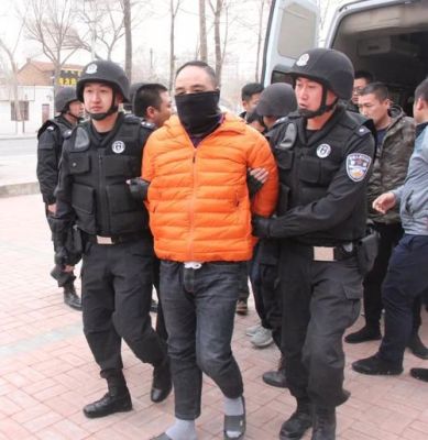 警察除了用指纹破案，还用什么破案？（胡侦探之七种武器剧情）