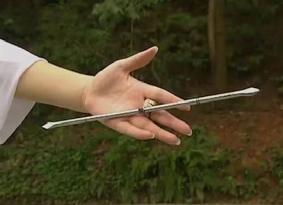女人十大冷兵器？（女单要带什么武器）
