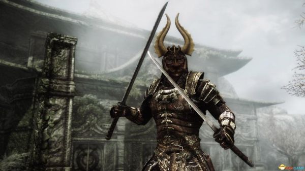 上古卷轴5怎么给武器充能？（上古卷轴5搞笑武器四件套）