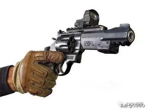 寄生前夜2左轮手枪怎么获取？（寄生前夜3怎么换切换武器）