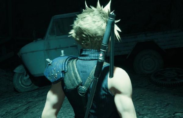 ff7重制版克劳德最强武器？（最终幻想克劳德的武器）